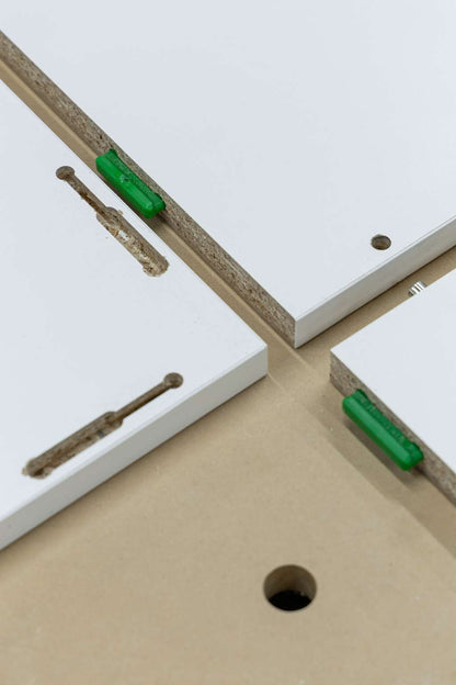 Ready-to-Assemble SYS-AZ Cabinet